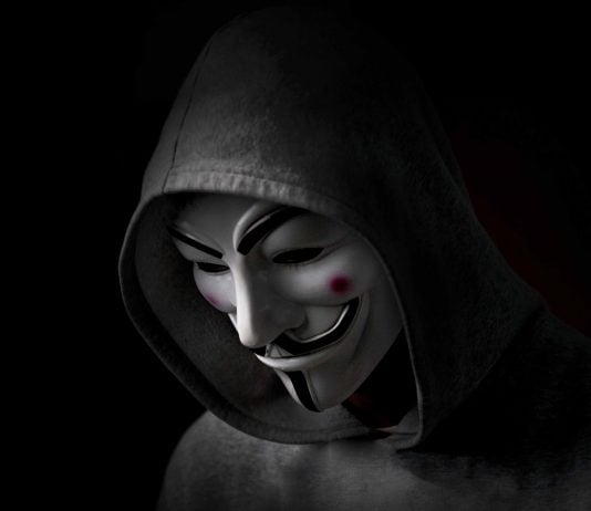 Cuidado con la web de noticias falsas de «Fray Cristoforo»