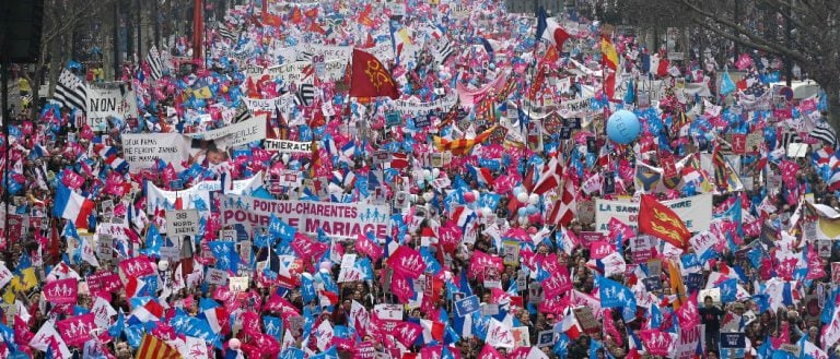 Juventud católica francesa: saciada de progresismo eclesiástico