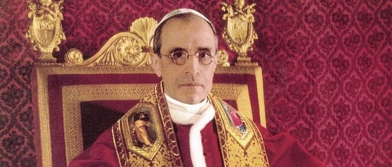 Pío XII: “El mundo en Cristo”