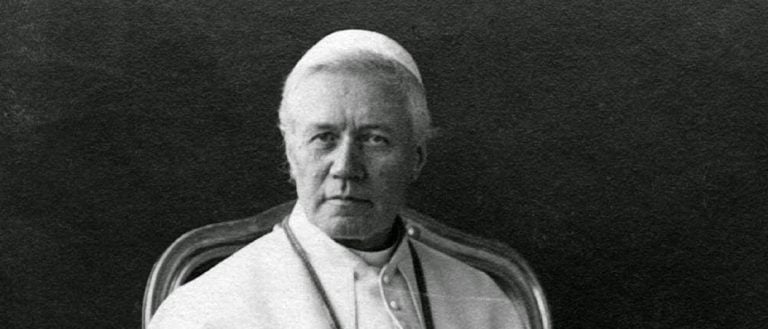 San Pío X denuncia el mayor peligro del modernismo