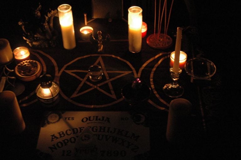 Cristianismo, paganismo y neopaganismo