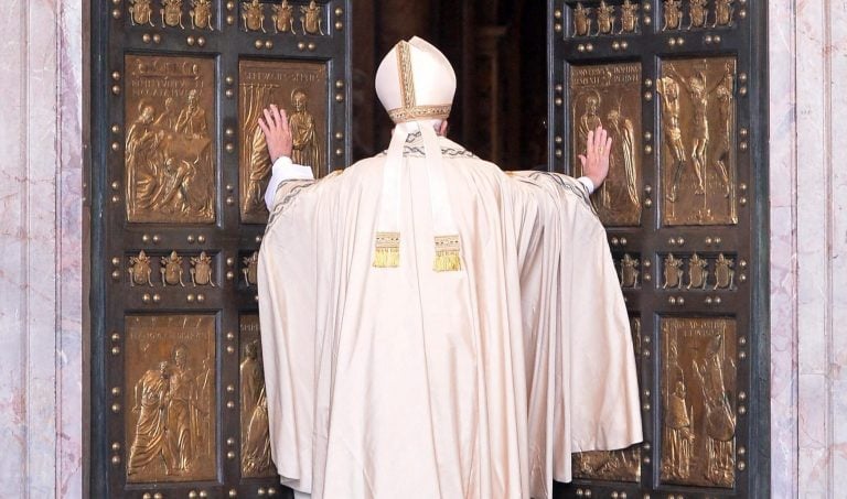 ¿Santo o doloroso? El año del Jubileo ante el desafío de la misericordia (P. Jean-Michel Gleize)