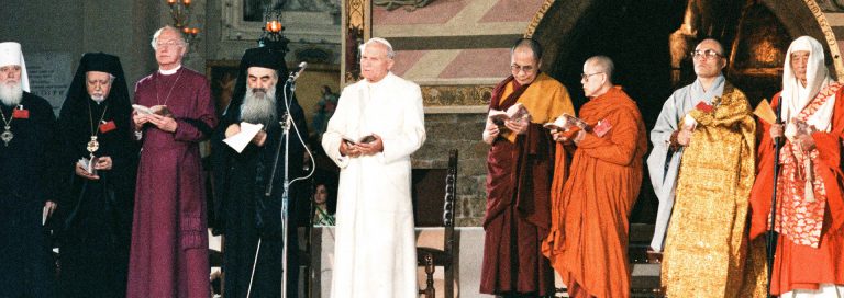 ASÍS: Criterios teológicos para condenar la Jornada Mundial de Oración por la Paz