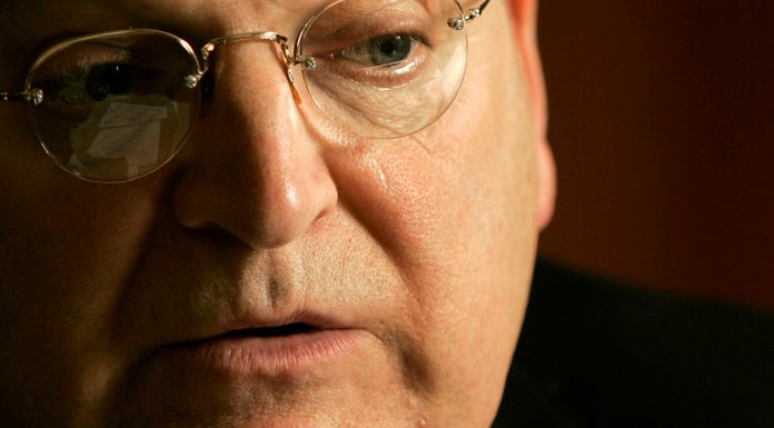 Entrevista exclusiva: El cardenal Burke explica la solicitud de claridad al Papa