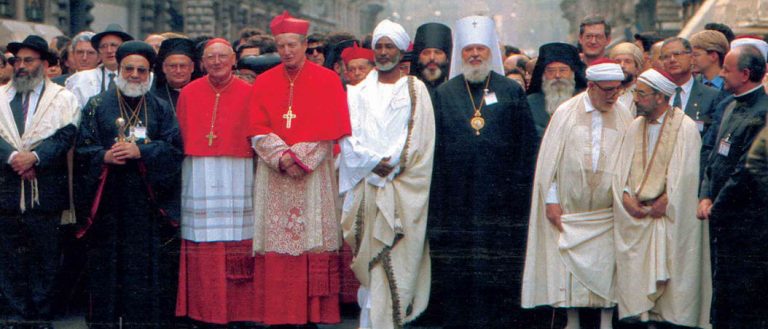 ¿Cada uno tiene el derecho de seguir la religión que crea verdadera?