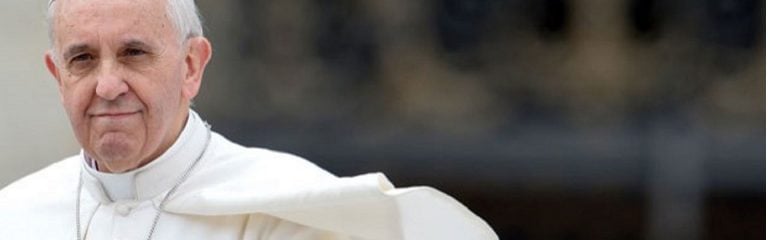 Yo, Francisco, declaro abolida la Ley de la Gravedad