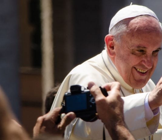 La hermenéutica de la continuidad en Amoris Laetitia
