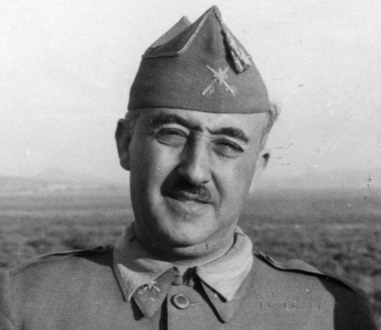 ¿Debería ir Franco a los altares?