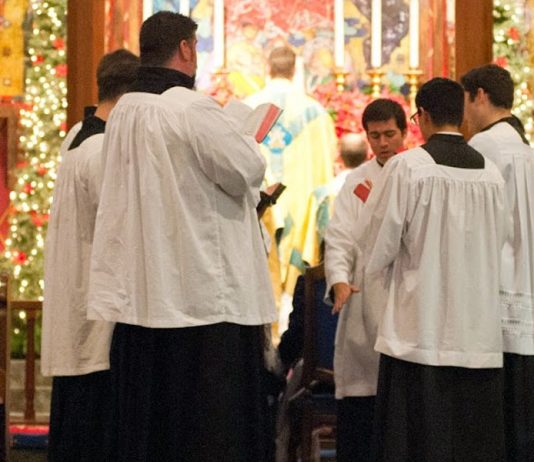 “CANTATE DOMINO CANTICUM NOVUM”. Declaración sobre la situación actual de la música sagrada