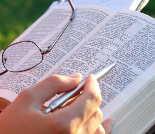 Propiedades de la Biblia
