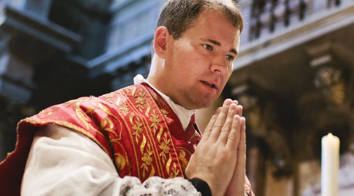 Testimonio de un Sacerdote sobre la Santa Misa Tradicional