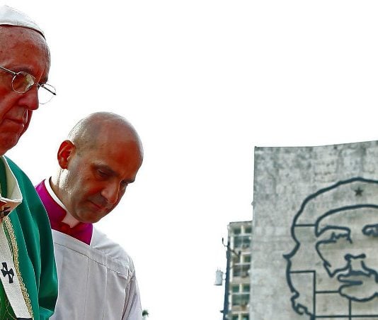 “¡El Papa niega que es de izquierdas!” ¿De veras?