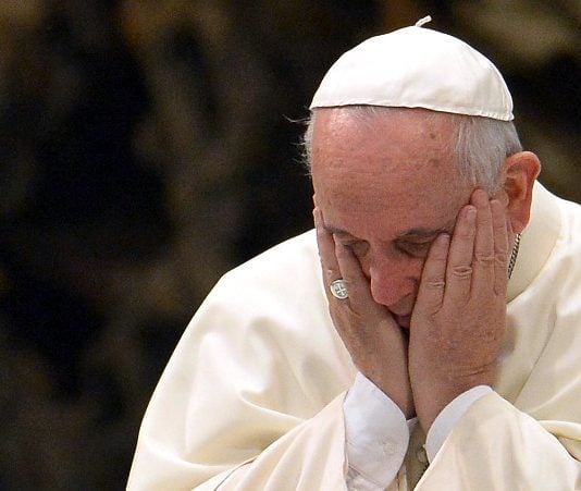 Una doctora le dice al Papa en la cara: “En este mundo, el mal proviene del pecado. No de la disparidad de ingresos ni del ‘cambio climático’"