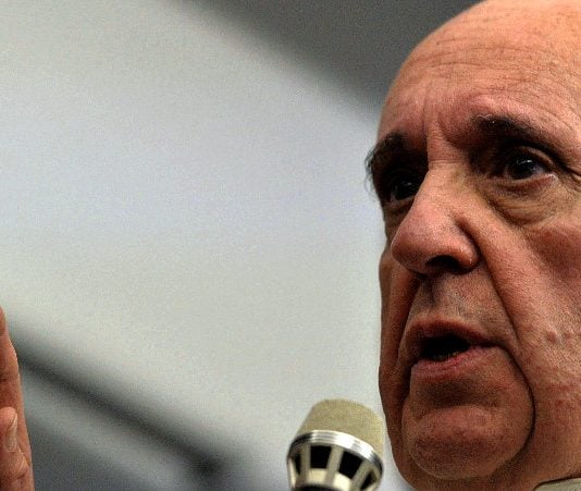 Otra entrevista papal, otro lío monumental