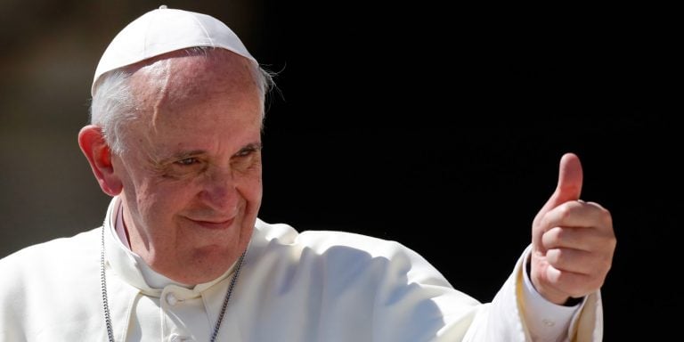 Francisco descubre la herejía (mientras la afirma)