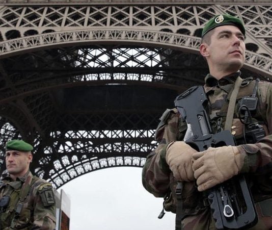 Terror en París: de Jesucristo Rey al estado policial
