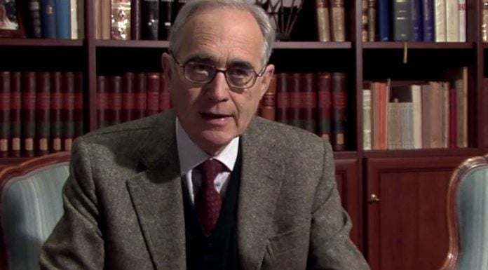 Entrevista al profesor Roberto de Mattei
