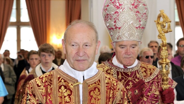 Carta interna de la FSSPX preparando el acuerdo con Roma