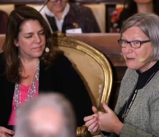 Monja abortista da conferencia en el Vaticano