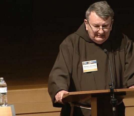 Teólogo del Vaticano despedido por cuestionar el “misericordioso” Francisco