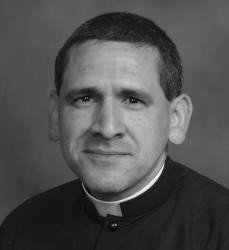 Padre Michael Rodríguez