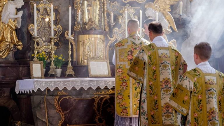 Por qué fracasan incluso los mejores ataques dirigidos contra la Misa tradicional﻿