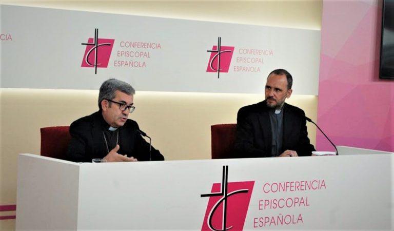 Firmeza Episcopal en la rígida ambigüedad