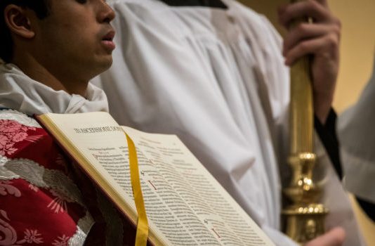 A catorce años de Summorum Pontificum: sus trágicos defectos
