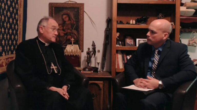 Entrevista a Monseñor Fellay