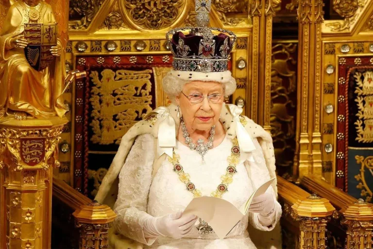 Isabel II y el consentimiento real