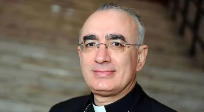 El no de monseñor Staglianò a los títulos marianos de Mediadora y Corredentora