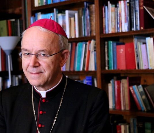 Monseñor Athanasius Schneider: el informe sobre la liturgia del cardenal Roche es manipulador y distorsiona la historia
